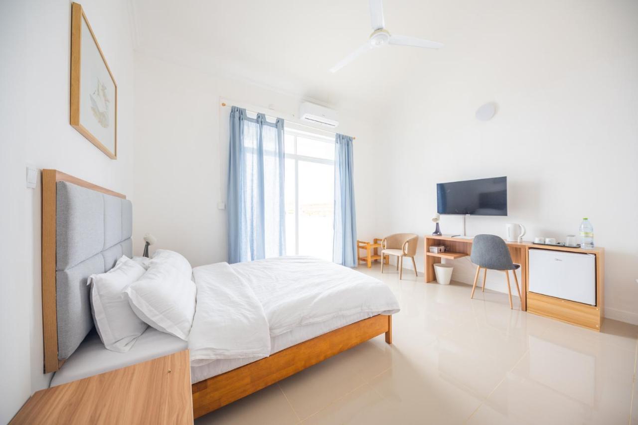 True South Hotel Addu Atoll Kültér fotó