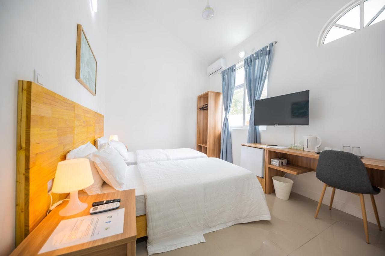 True South Hotel Addu Atoll Kültér fotó
