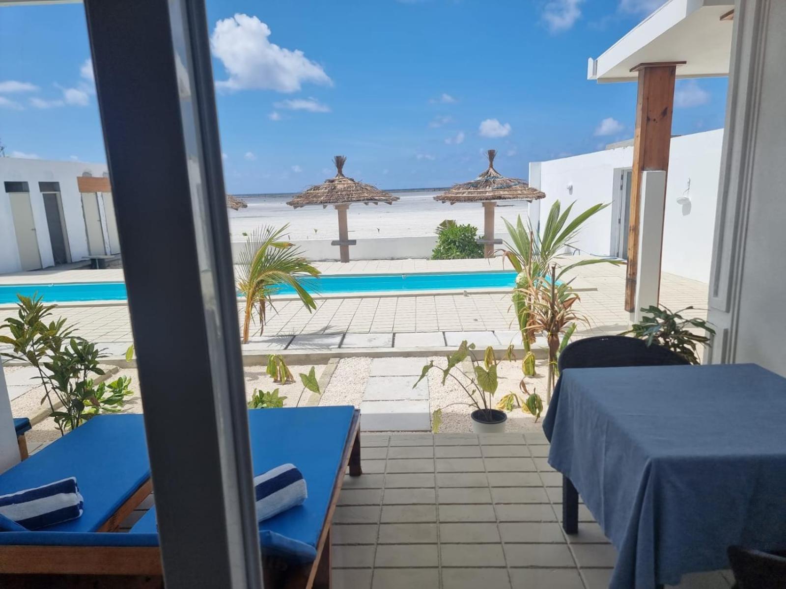 True South Hotel Addu Atoll Kültér fotó